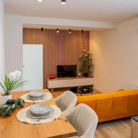 Apartmoments Juzna Trieda - 2 Bedrooms, Free Parking Kosice