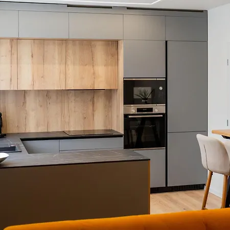 Apartmoments Juzna Trieda Апартаменты