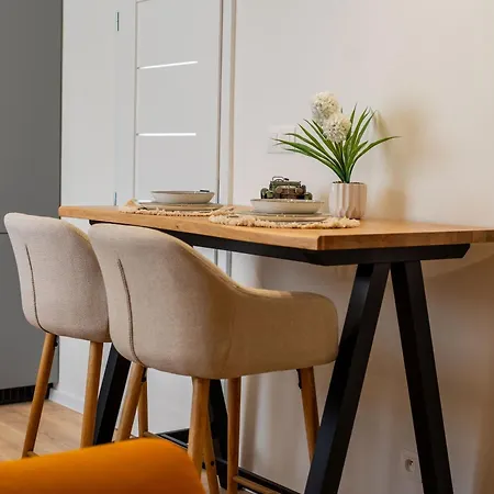 Apartmoments Juzna Trieda - 2 Bedrooms, Free Parking * Kosice